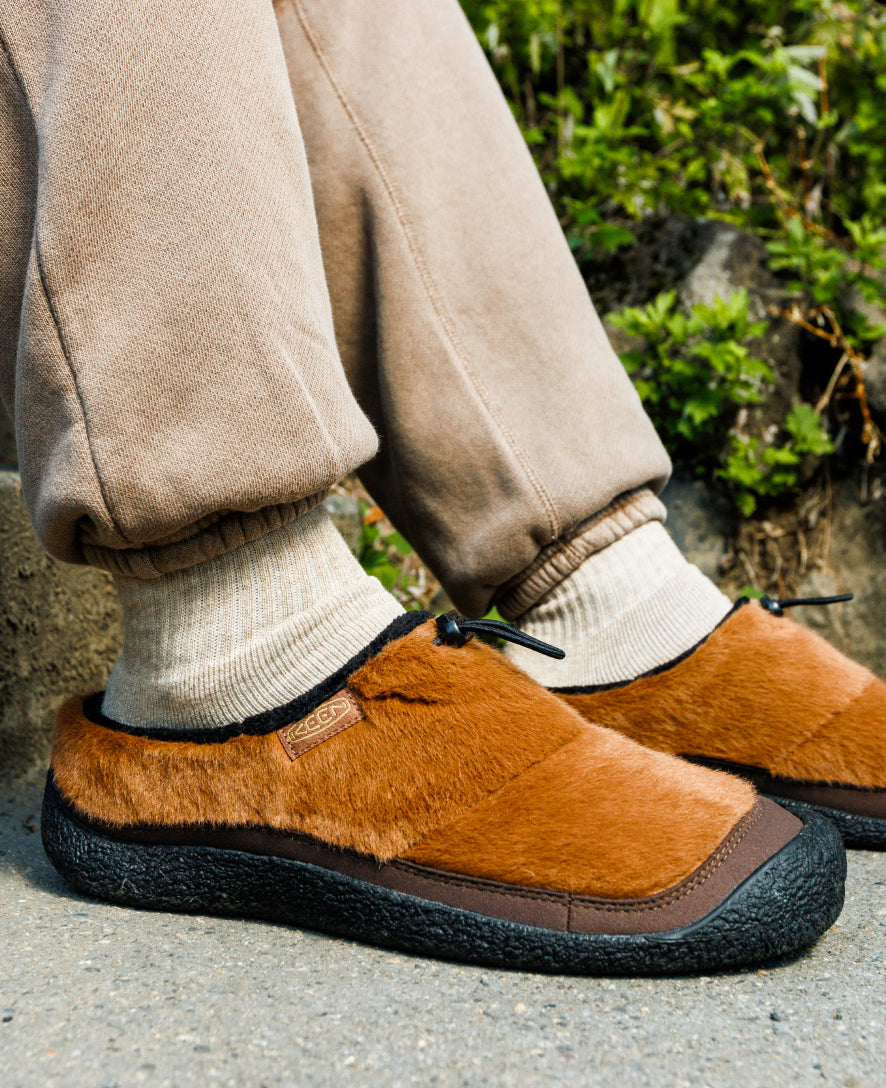 Mens Howser III Slide BisonBlack