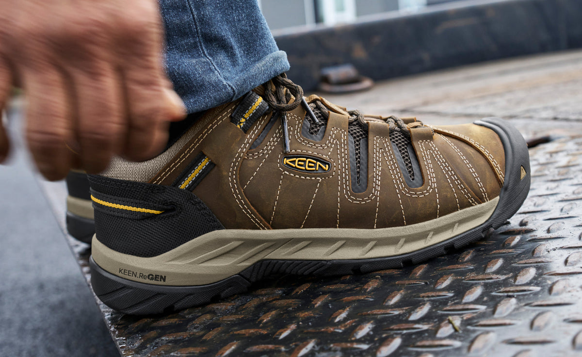 Mens Flint II Soft Toe Cascade BrownGolden Rod
