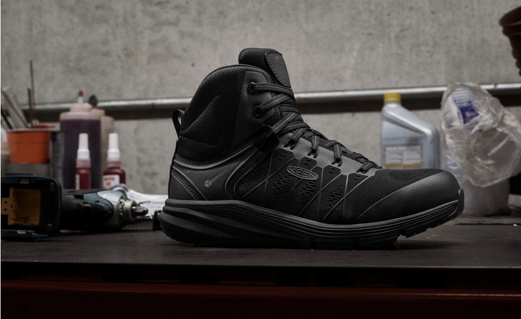 Womens Vista Energy Mid INT MET Carbon Toe BlackRaven