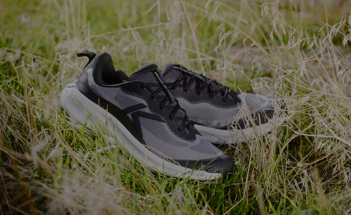 Womens Wander Trail Running Shoe BlackMagnet