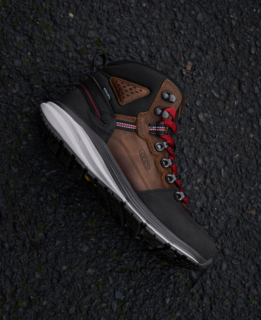 Mens Red Hook Waterproof Boot Carbon Toe TobaccoBlack