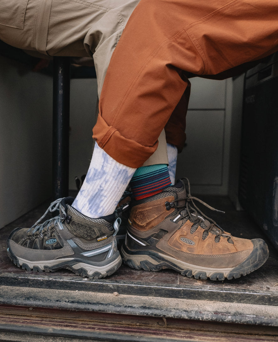 Mens Targhee III Waterproof Mid Black OliveGolden Brown